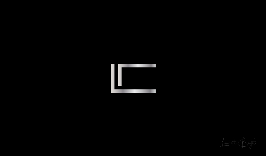 logo luxe metal c