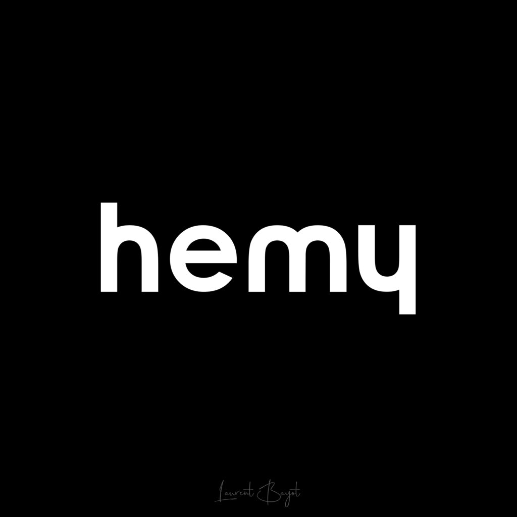 logo luxe blanc immobilier