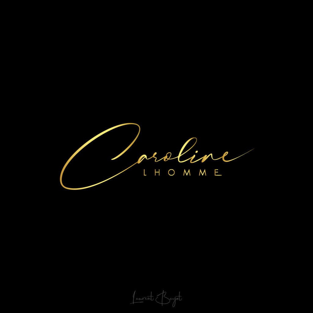 logo luxe or signature